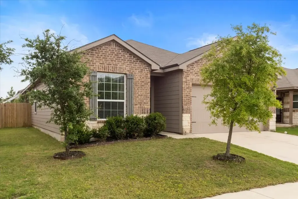 321 Freedom Park Avenue, Liberty Hill