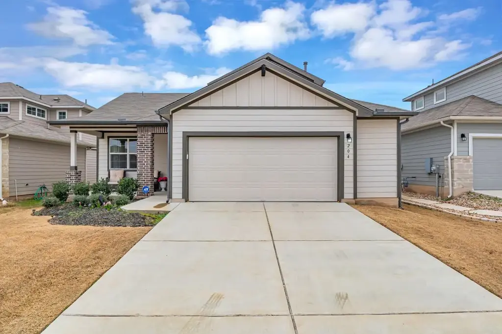 204 Big Sandy Creek Drive, Hutto
