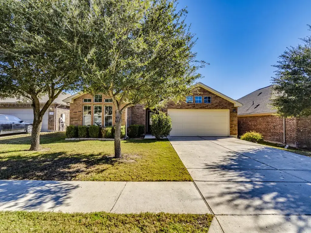 401 Strawberry Blonde Drive, Buda