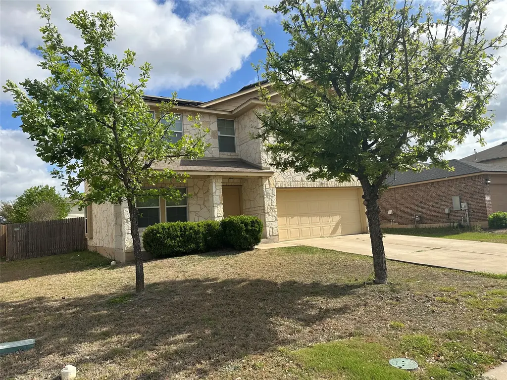 307 Wild Cat Drive, Bastrop