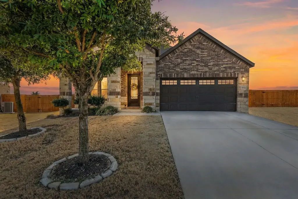 7204 Loggia Place, Round Rock