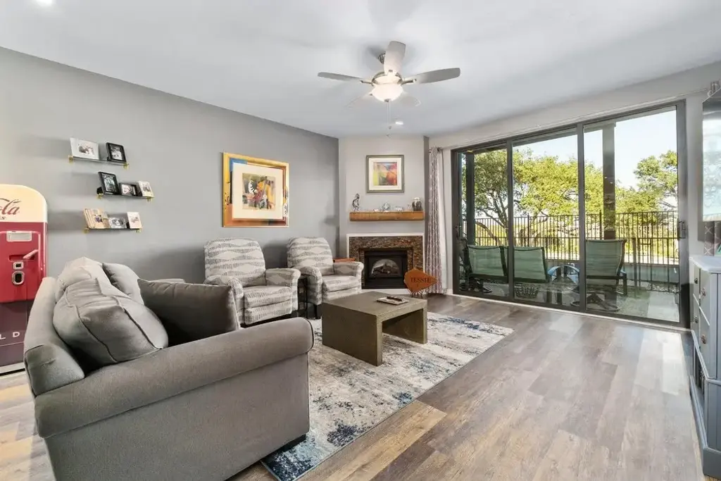 1501 W Barton Springs Road 107, Austin