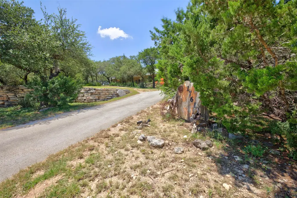 1761 Cottonwood Road, Fischer
