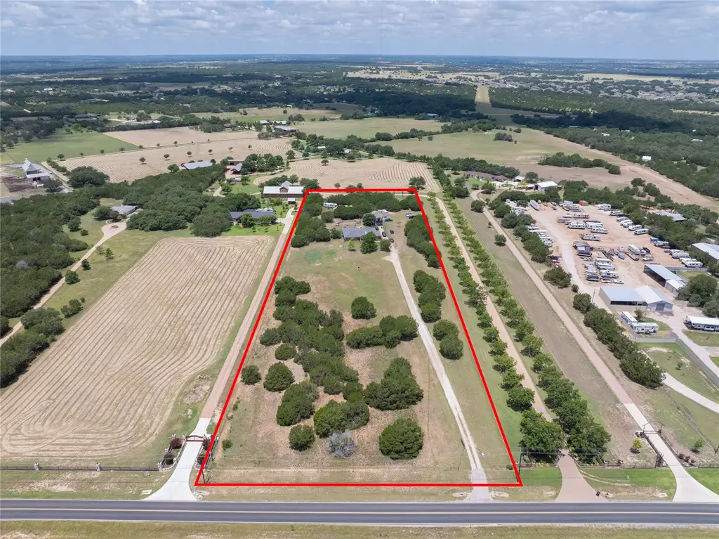 1959 County Road 200, Liberty Hill