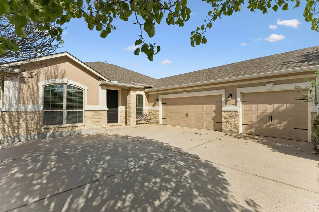 3308 Mendips Lane, Pflugerville