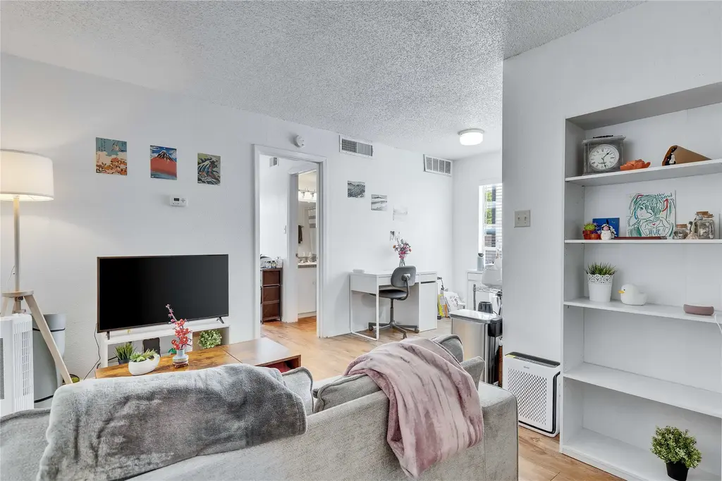 2803 Hemphill Park B106, Austin