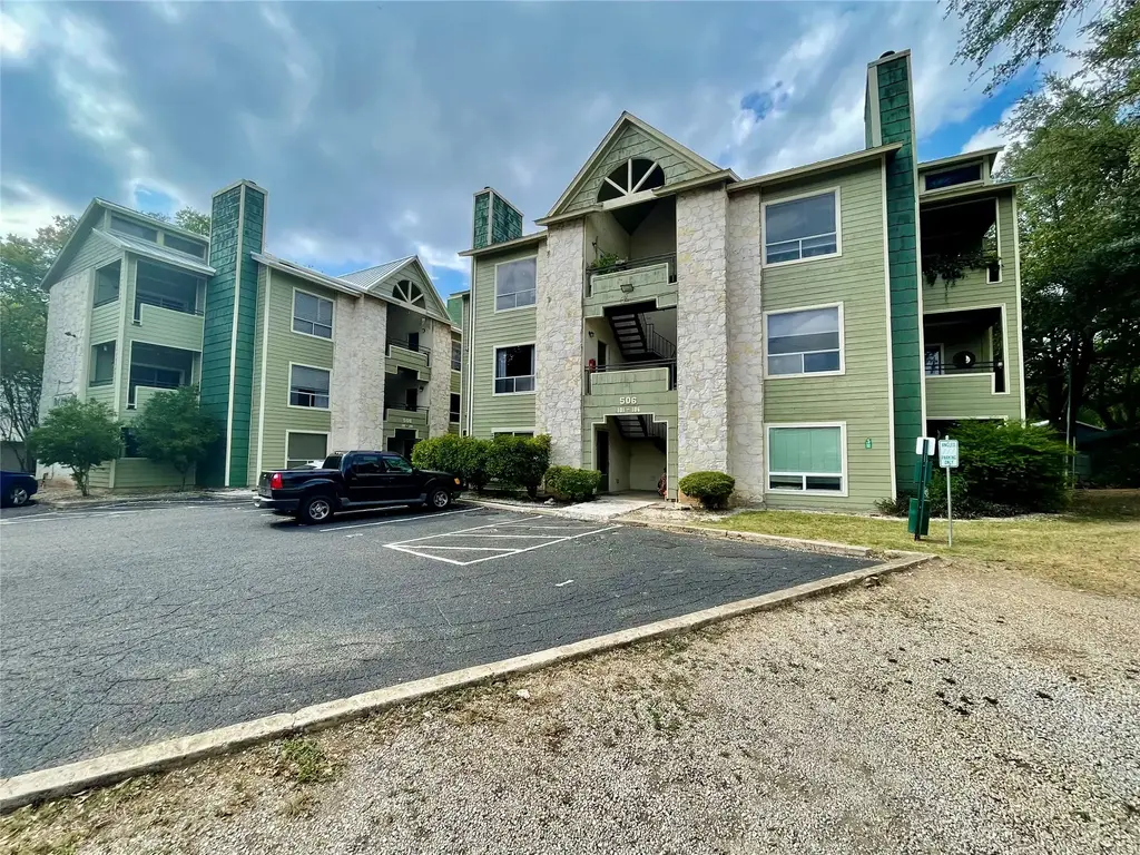 506 W San Antonio Street 206, San Marcos