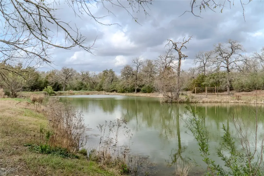 7519 Silvermine Road, Harwood
