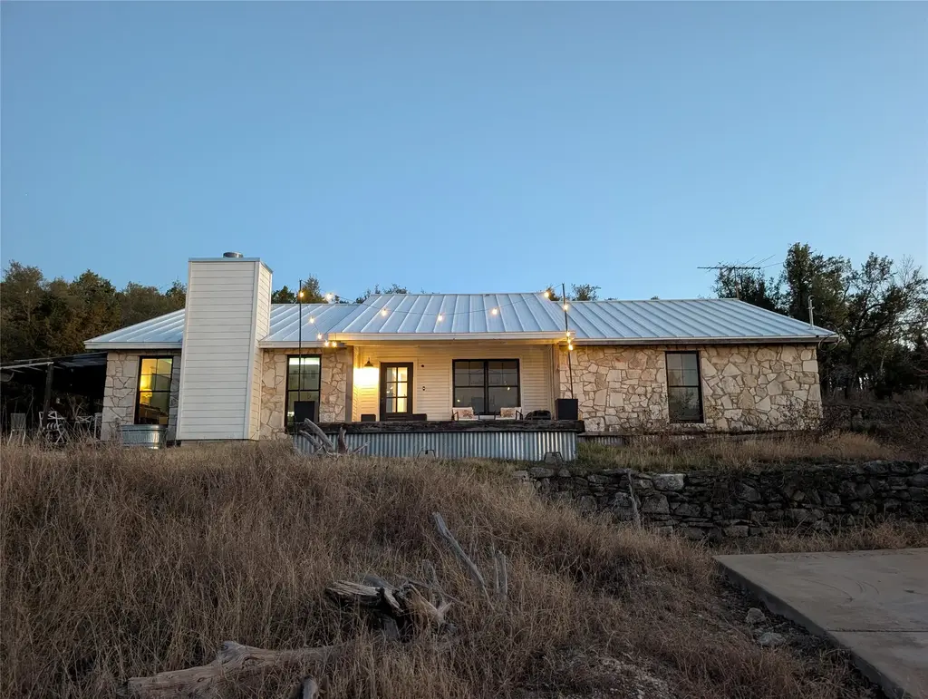 306 Deer Creek Circle, Dripping Springs