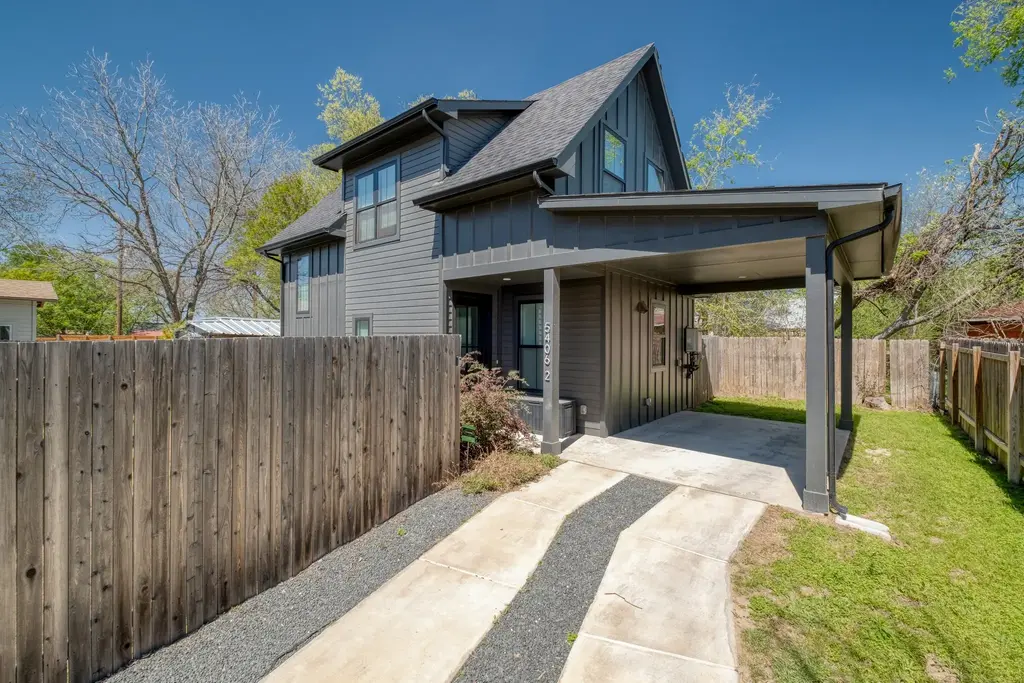 5406 Downs Drive 2, Austin
