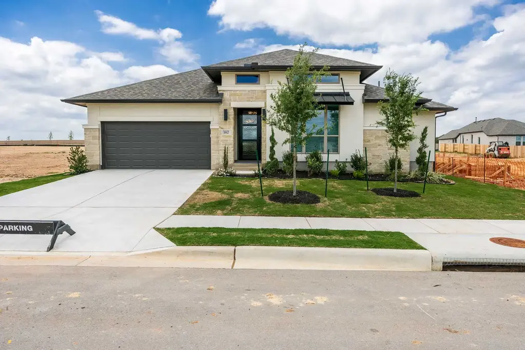 182 Kingswood Drive, Bastrop