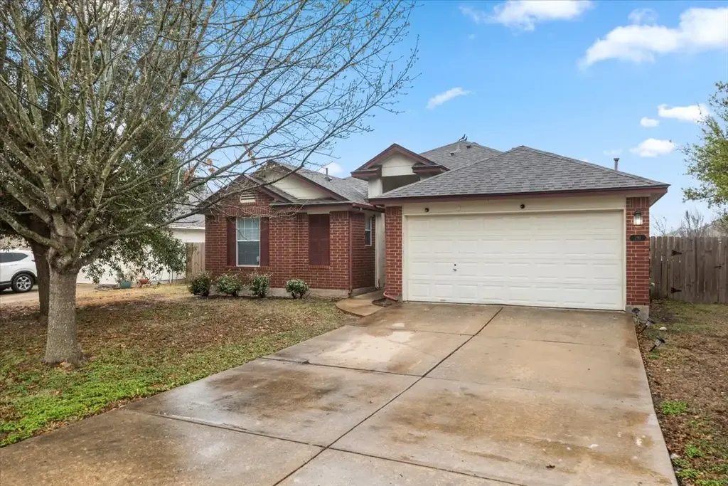 281 Leonardo Street, Kyle