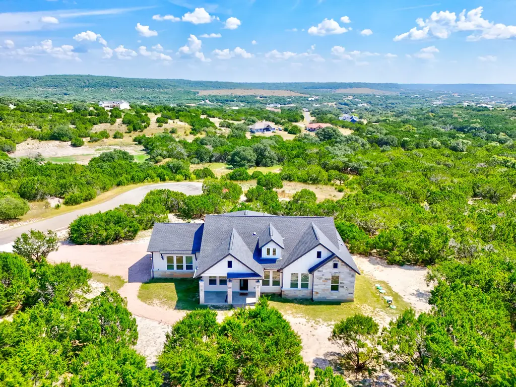 101 S Creek Circle, Bertram