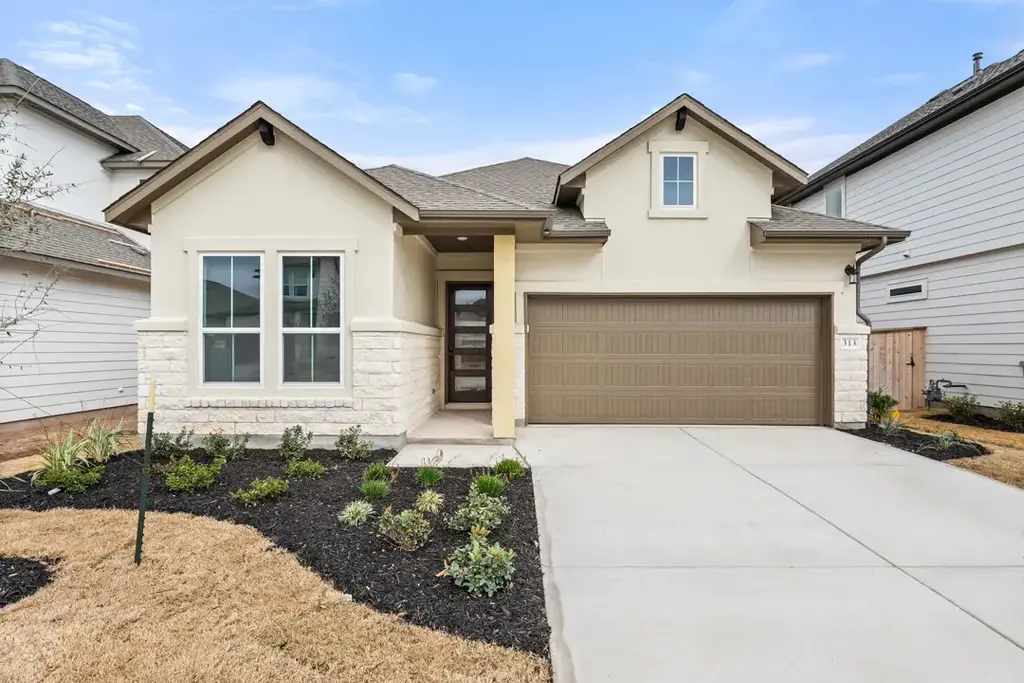 313 Marisol Bend, Georgetown