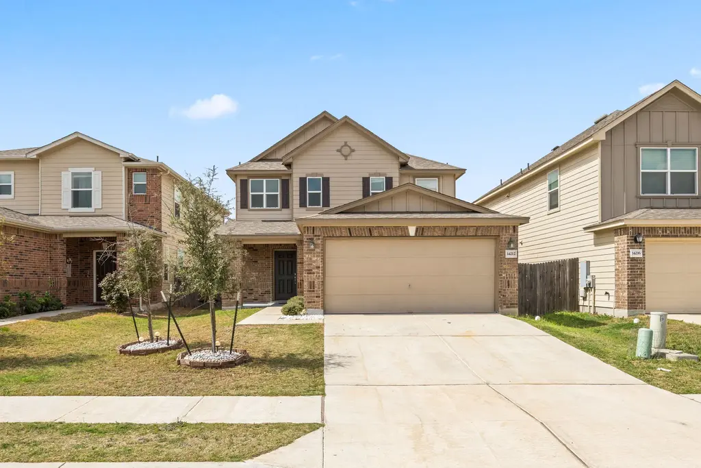 14212 James Buchanan Street, Manor