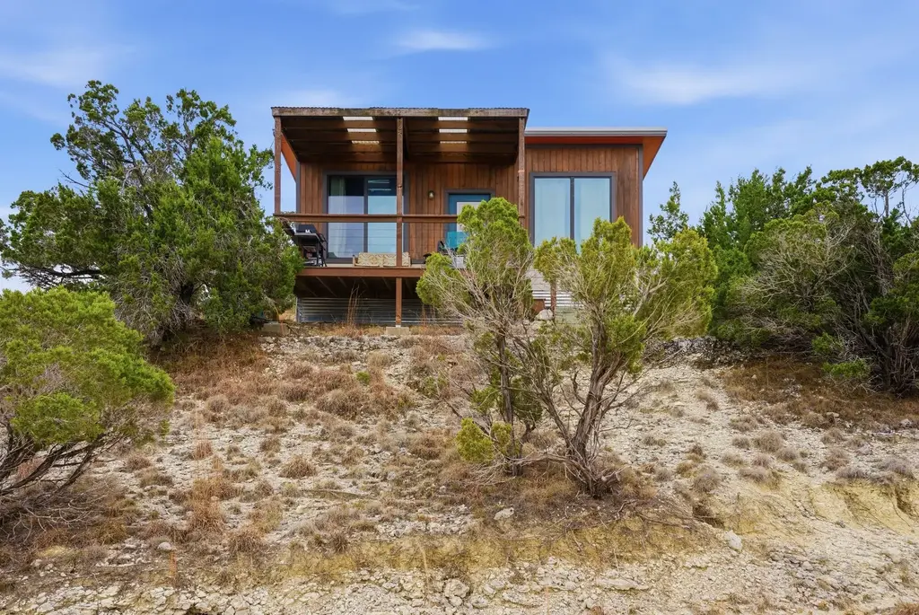 530 Pioneer Trail, Dripping Springs
