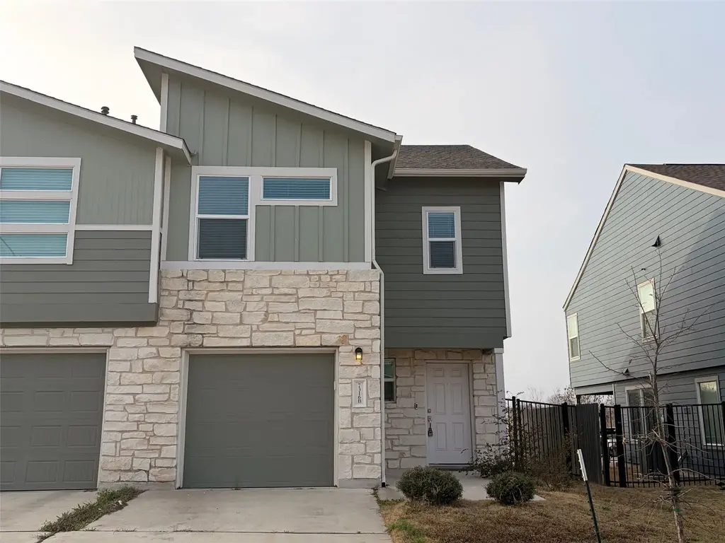 7316 Sparkling Light Drive B, Del Valle