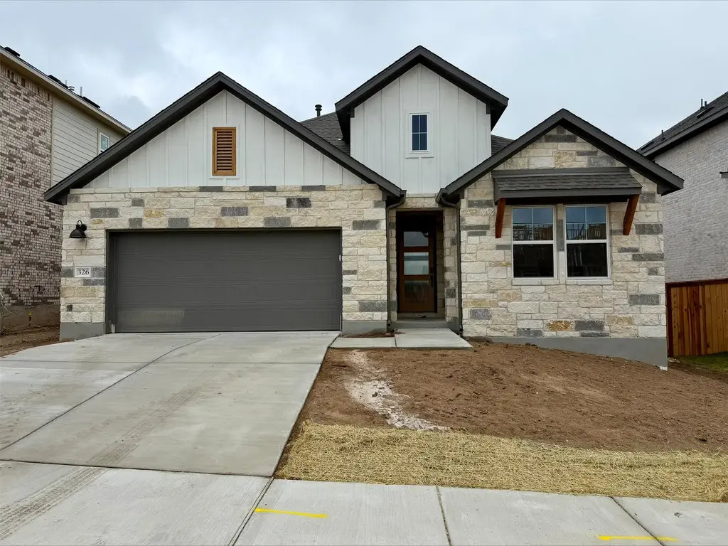 326 Big Banyan Drive, Dripping Springs