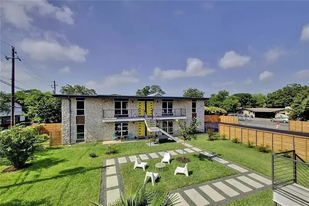 8603 Putnam Drive 201, Austin
