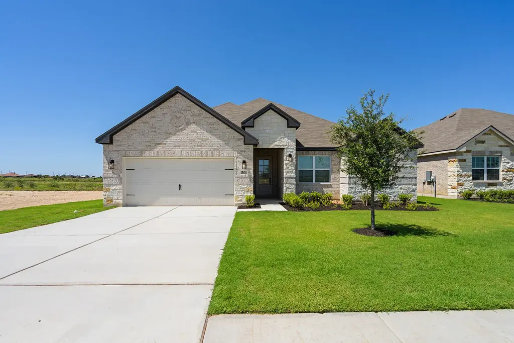 501 West Luna Blue Lane, Jarrell