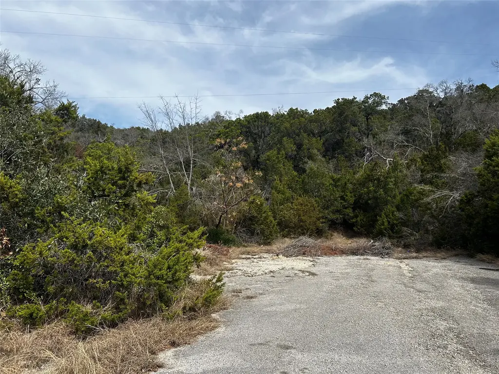 9314 Western Trail, Lago Vista