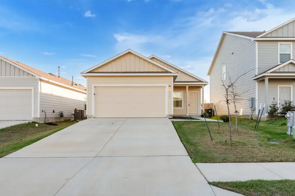 417 Soapstone Pass, Maxwell
