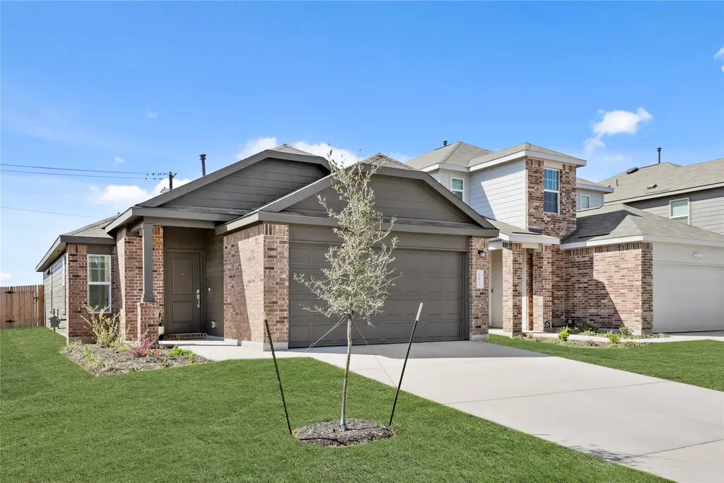 1073 Soapstone Pass, Maxwell