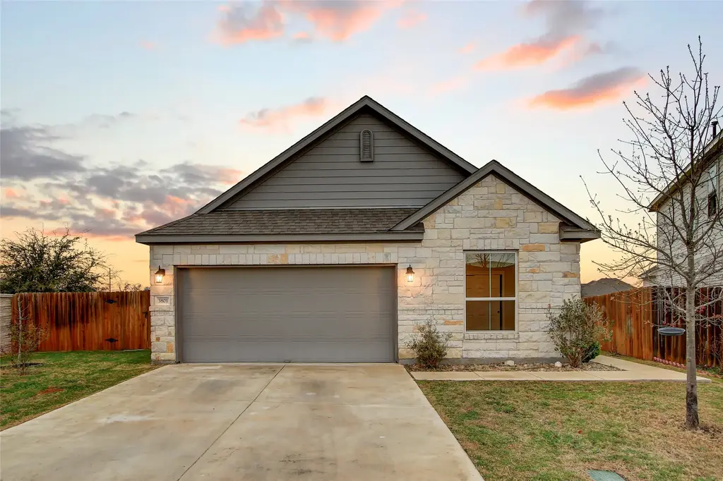 3801 Birdwatch Loop 48, Pflugerville