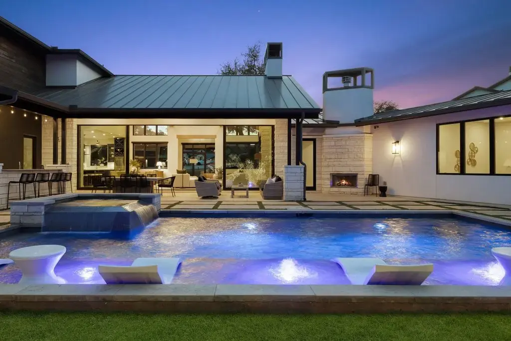 6037 W Verandero Court, Austin