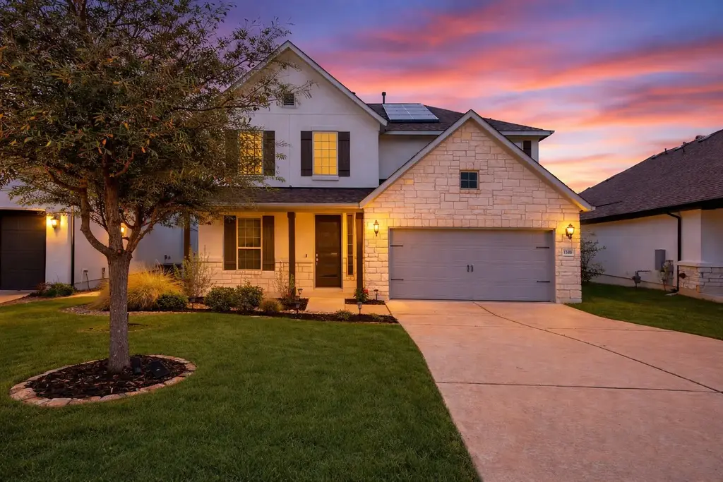 1328 Brescia Walk, Leander