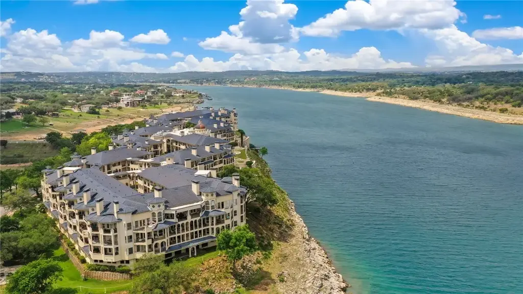 3404 American Drive 1212, Lago Vista