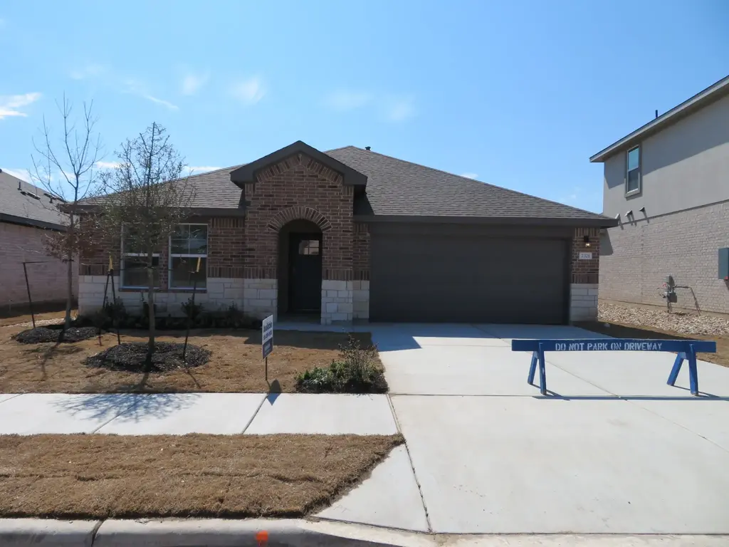 2553 Whittler Road, Leander