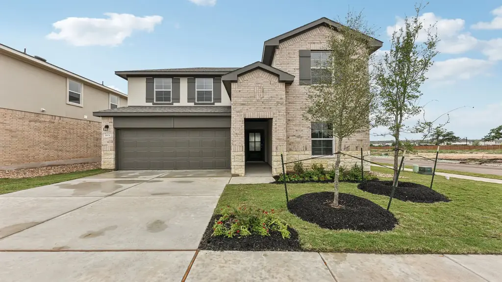 1804 Side Buster Trail, Leander