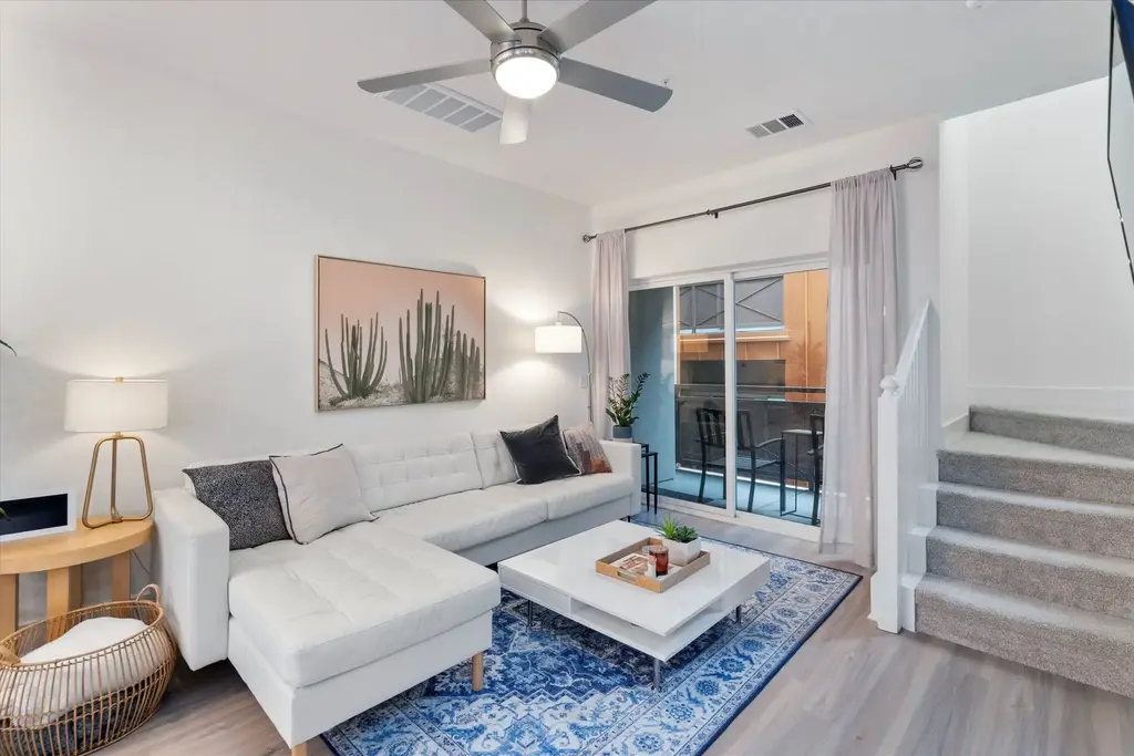 2827 Manor Road 3102, Austin