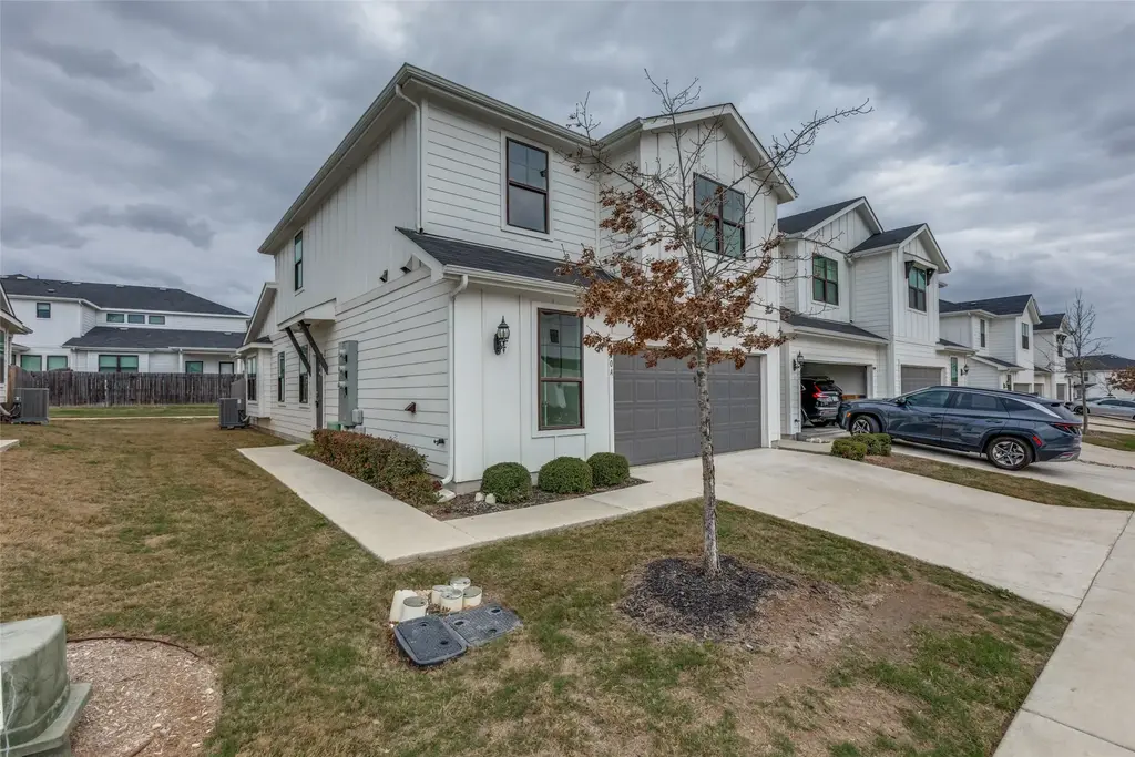 540 Fieldwood Drive A, Buda