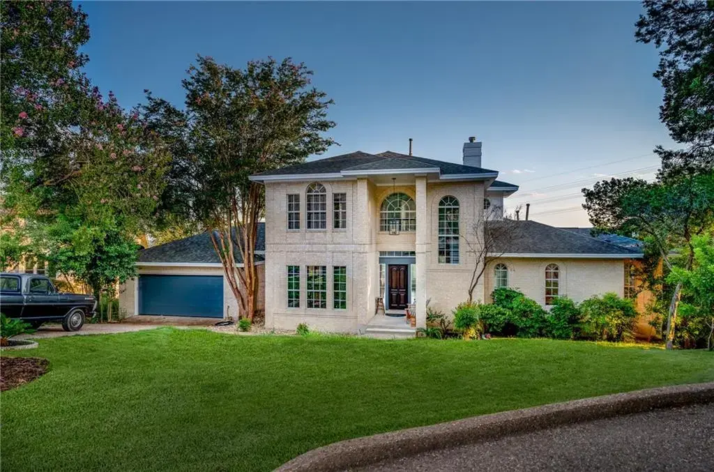 1306 Arronimink Circle, Austin