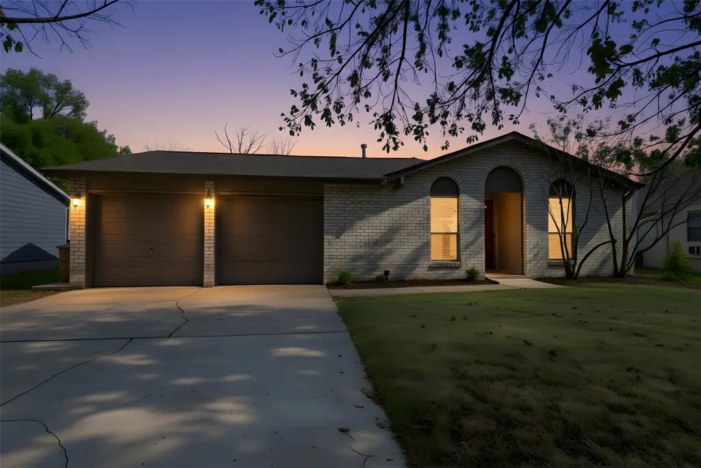 7203 Barnsdale Way, Austin