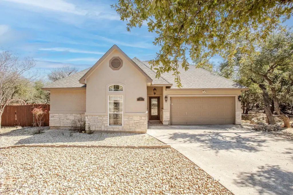 51 Long Bow Lane, Wimberley