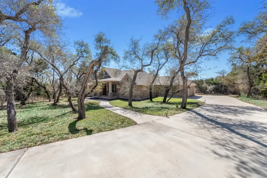 309 Winchester Drive, Dripping Springs