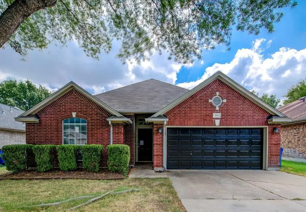 509 Dusty Leather Court, Pflugerville