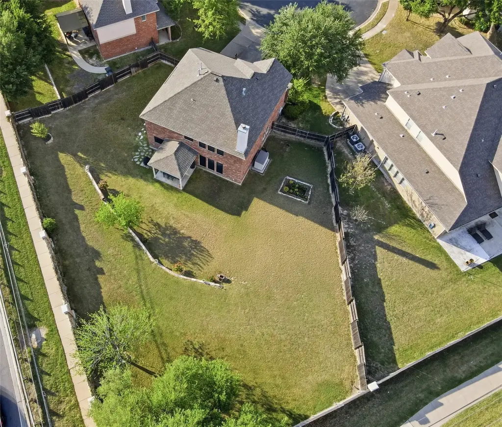 2215 Heritage Well Lane, Pflugerville