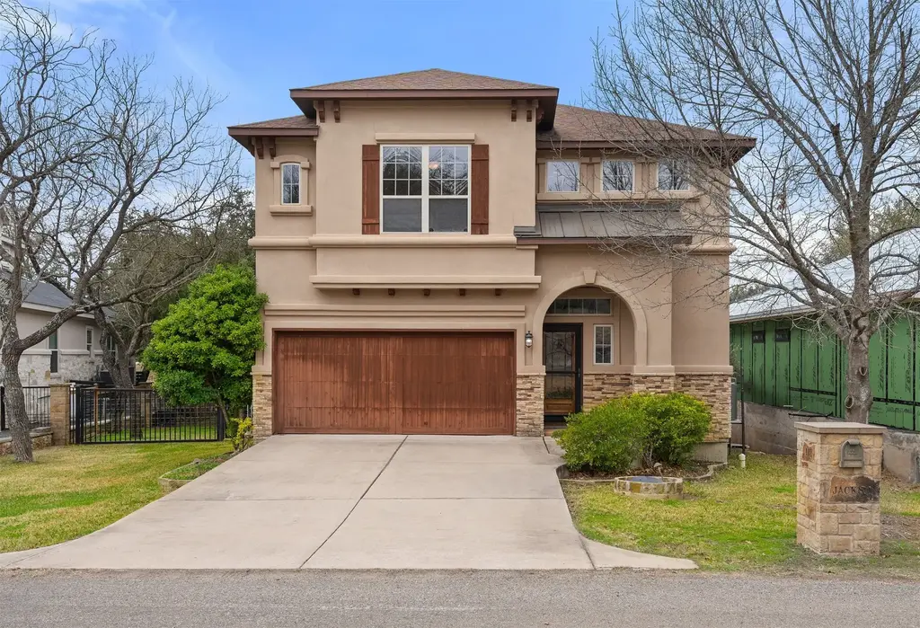 118 Bridgepoint Drive, Kingsland