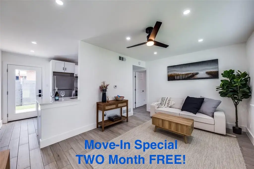 1200 E 52nd Street 204, Austin