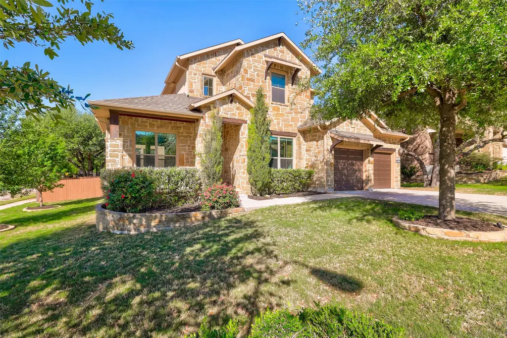 1020 Winding Way Drive, Georgetown