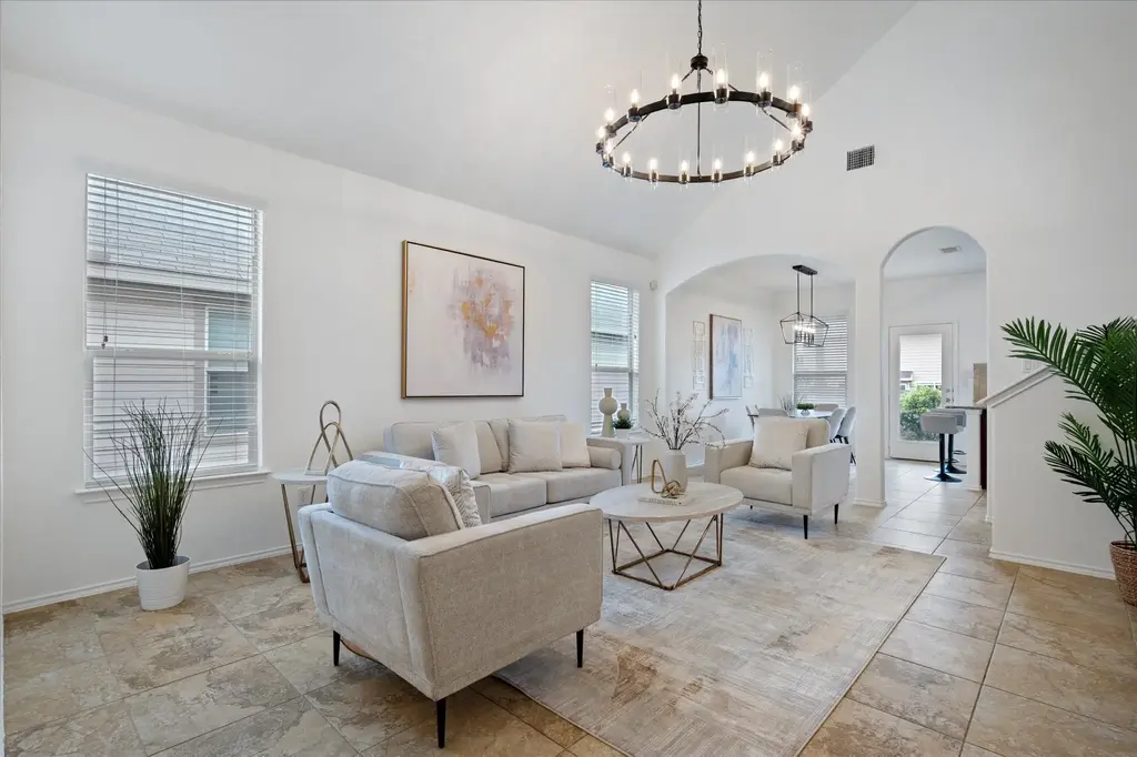 125 Eagle Owl Loop, Leander