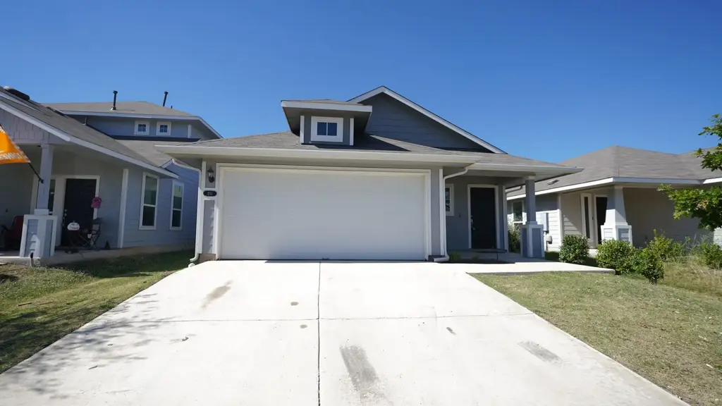 251 Tempest Trail, Maxwell