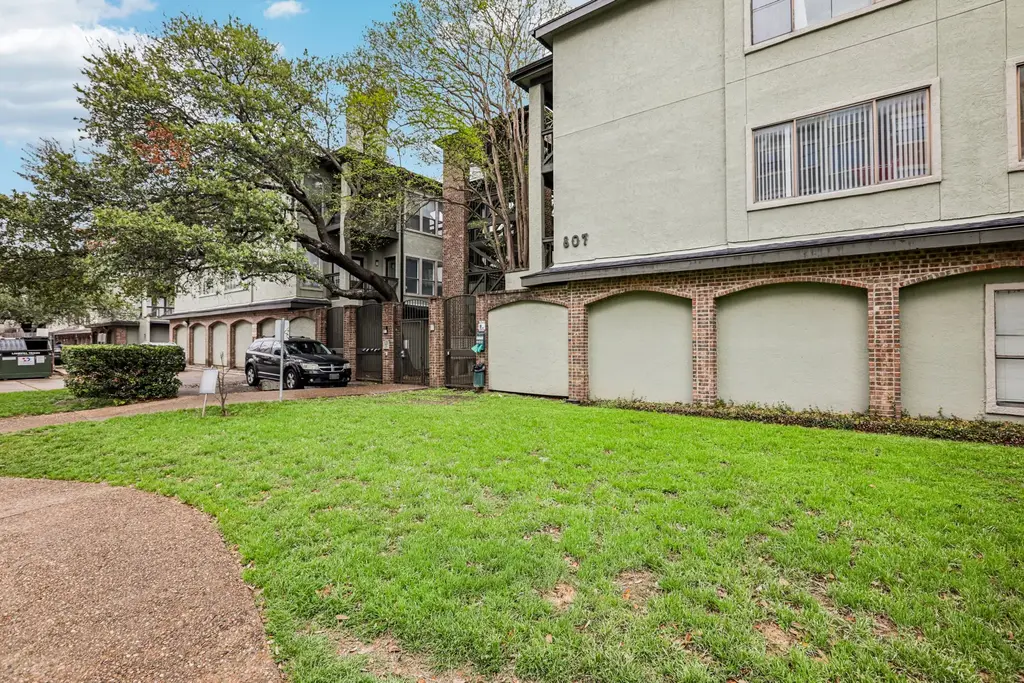 807 W 25th Street 309, Austin