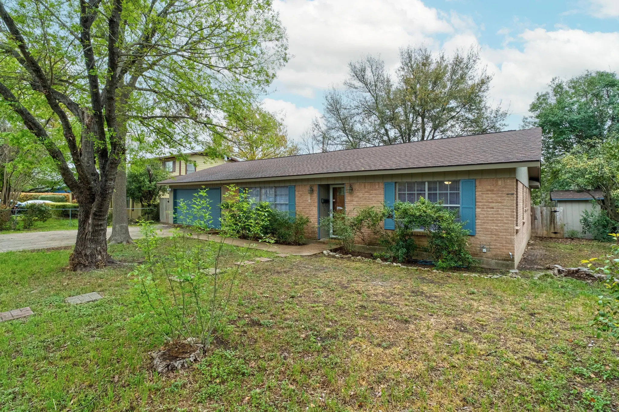 Photo of Listing #2292727