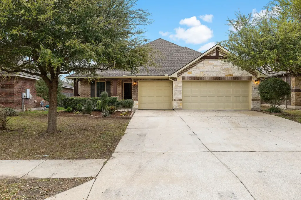 18905 Shallow Pond Trail, Pflugerville