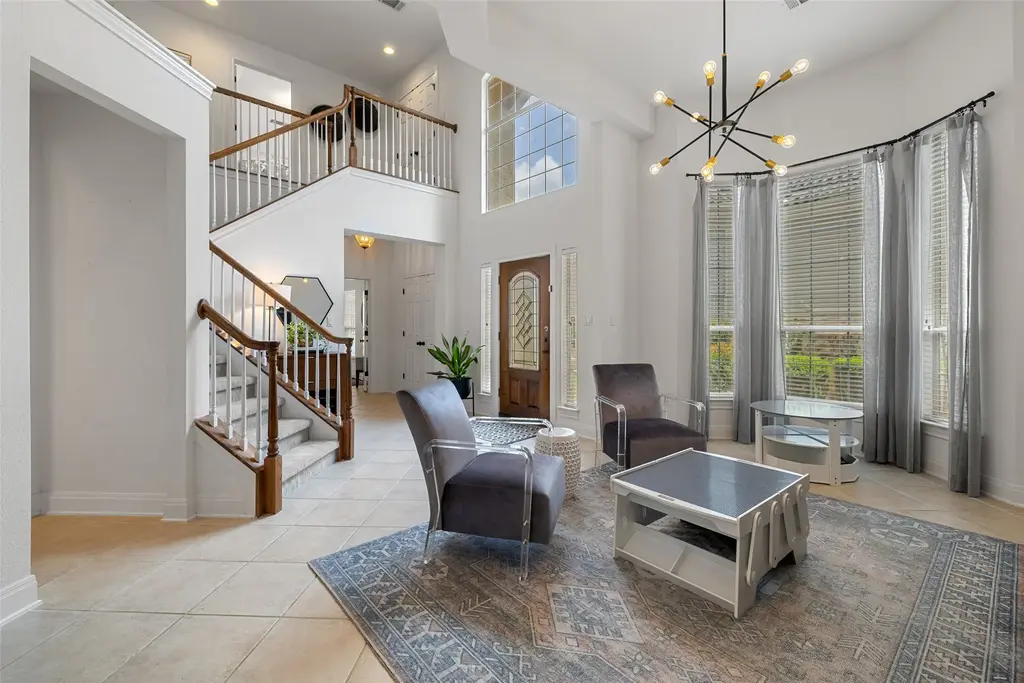 209 The Hills Drive, Austin